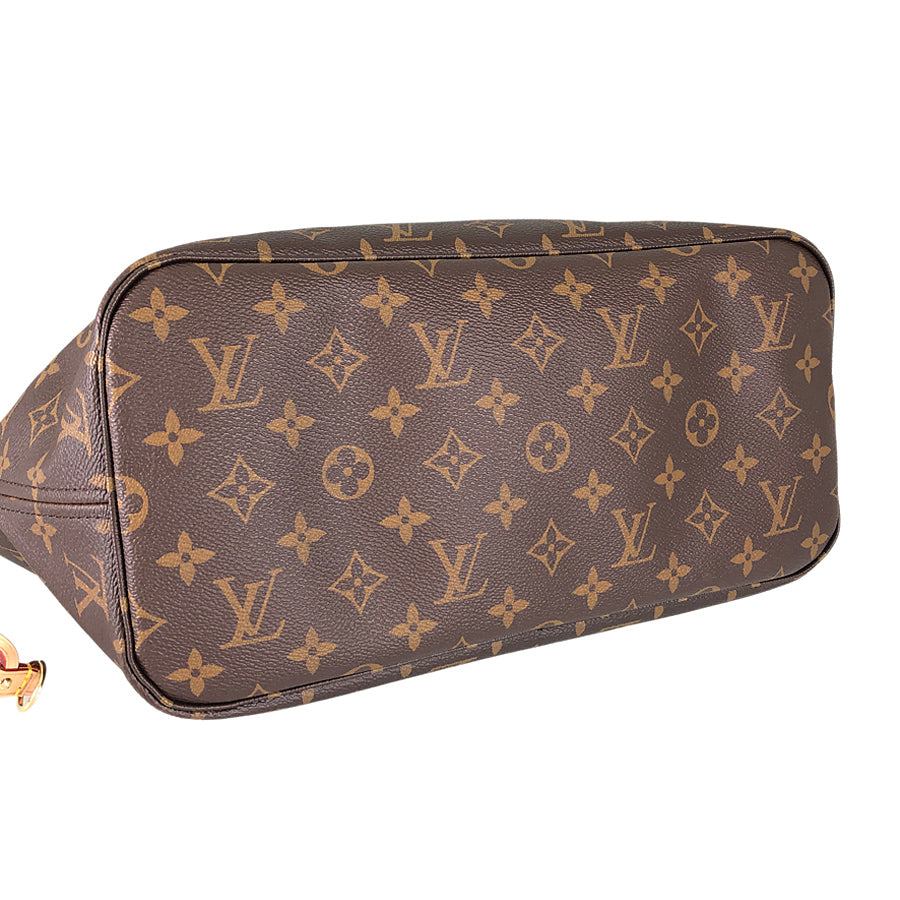 LOUIS VUITTON Monogram Neverfull MM Tote Bag