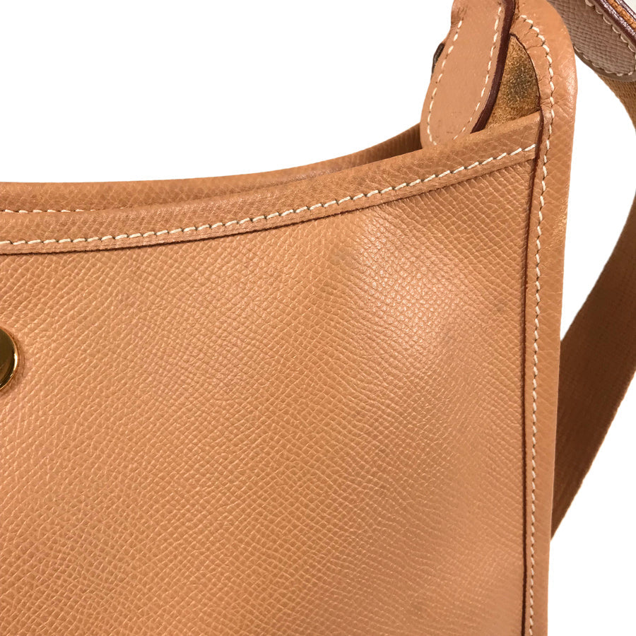 HERMES □A Made in 1997 Gold Hardware Shoulder Bag