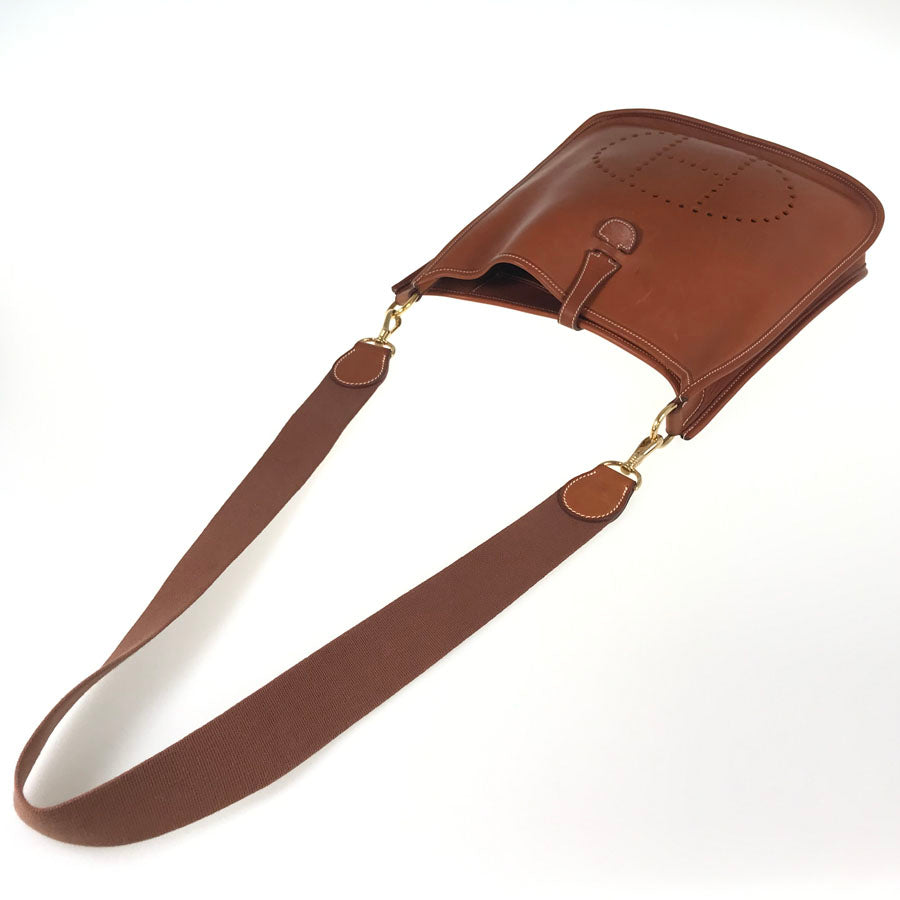 HERMES Evelyne 1 PM Shoulder bag