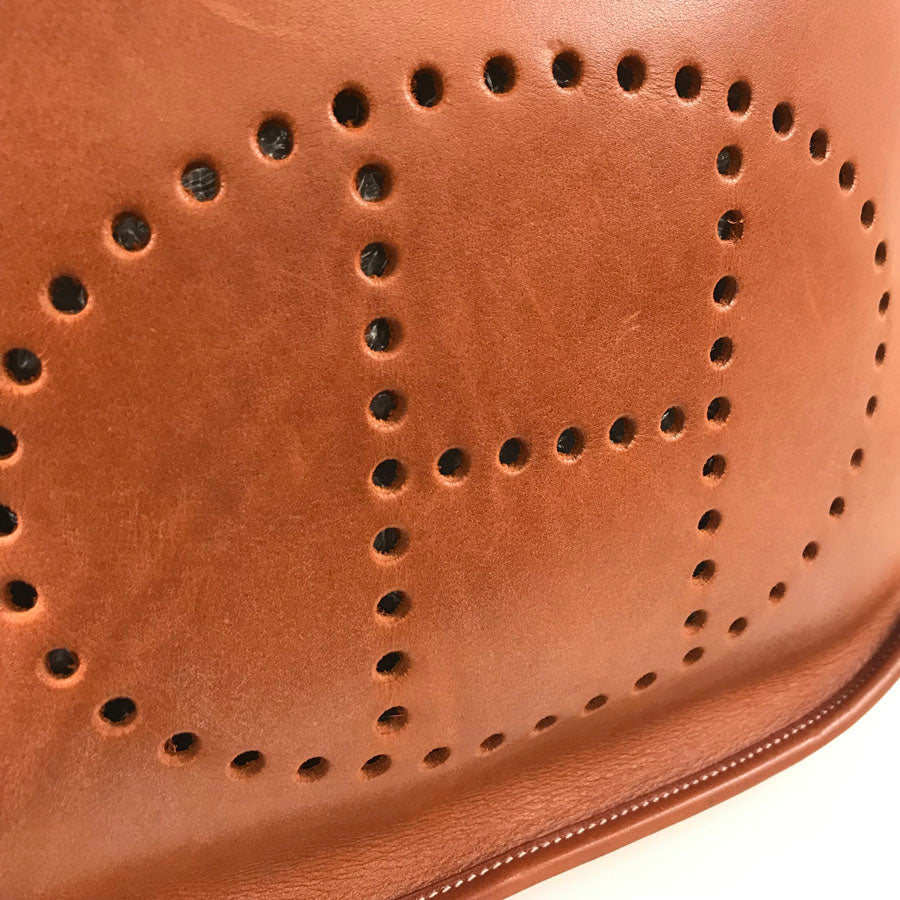 HERMES Evelyne 1 PM Shoulder bag