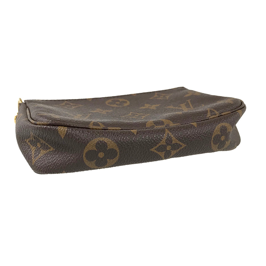 LOUIS VUITTON Monogram Mini Pochette Accessoire M58009 Pouch