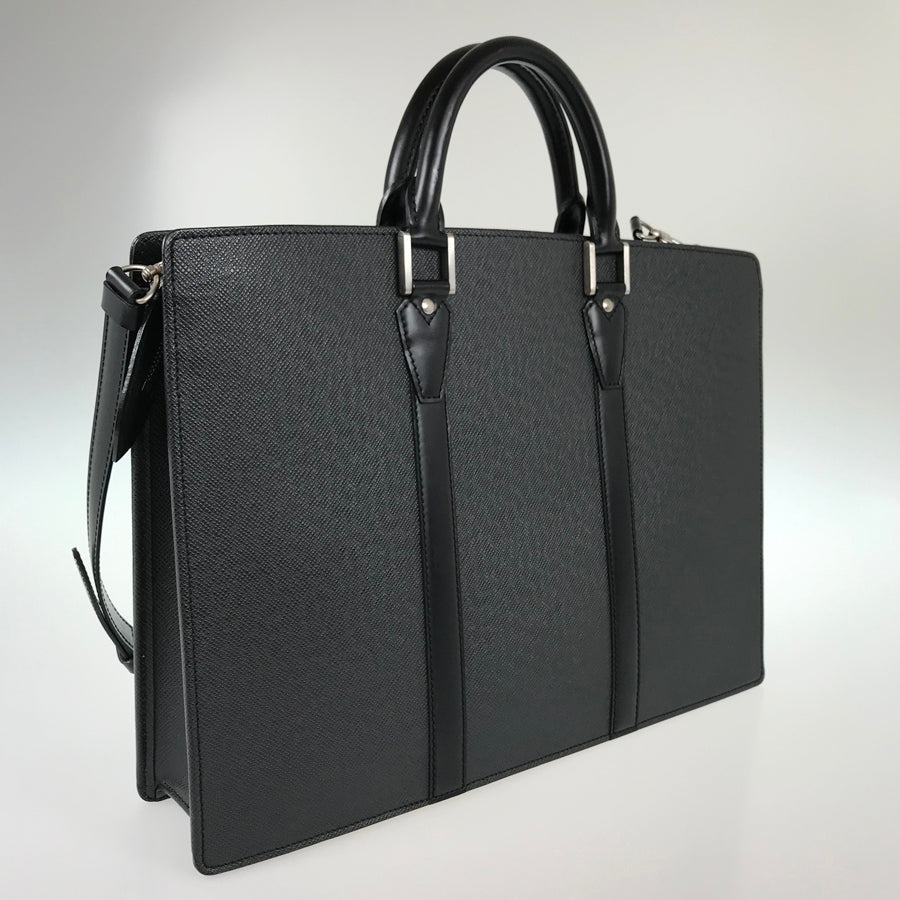 LOUIS VUITTON Taiga Porte Documents Rosanne M30052 Briefcase