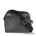 LOUIS VUITTON Shoulder Bag