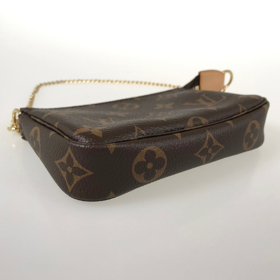 LOUIS VUITTON Monogram Mini Pochette Accessoires M58009 Pouch