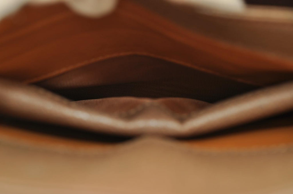 GUCCI Shoulder Bag Leather Brown  am2327s