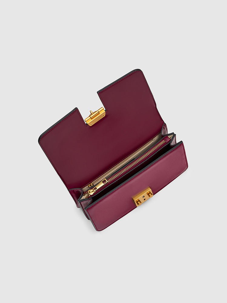 Scarlet Crossbody Bag