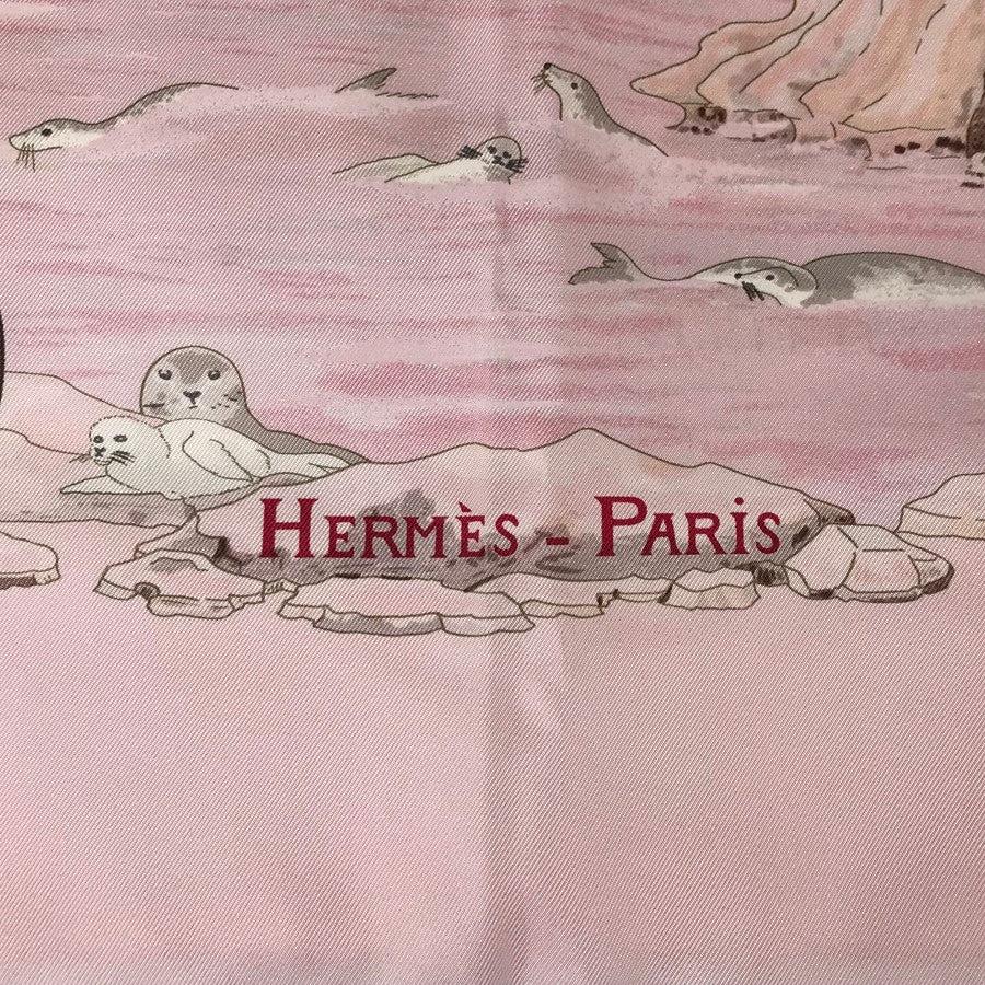 HERMES Carre 90 Women's Scarf