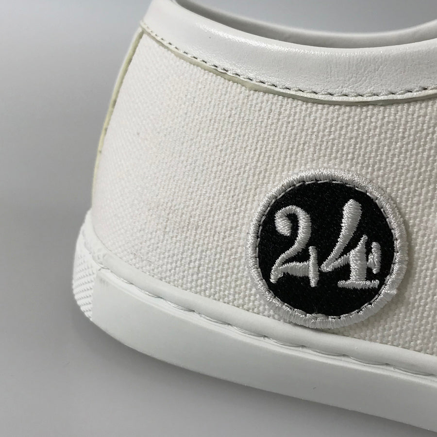 HERMES Innocent Women's Sneakers