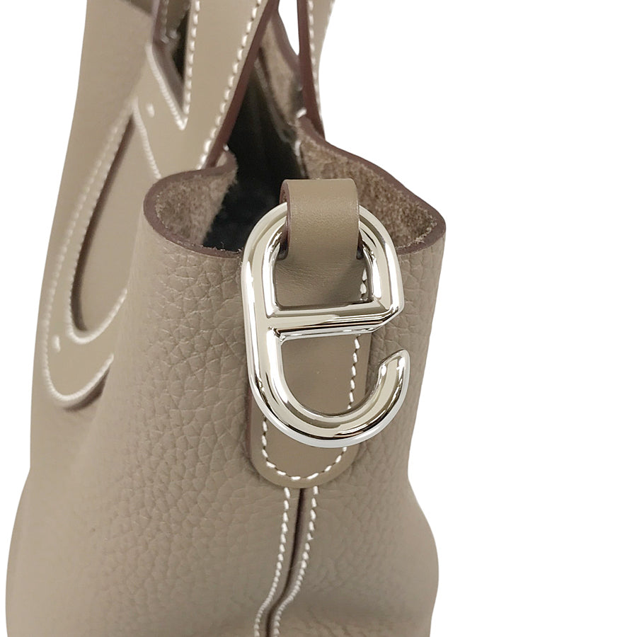 HERMES In The Loop 18 Hand bag