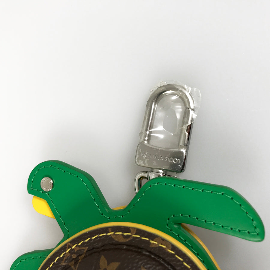LOUIS VUITTON Monogram LV turtle M01471 Bag charm