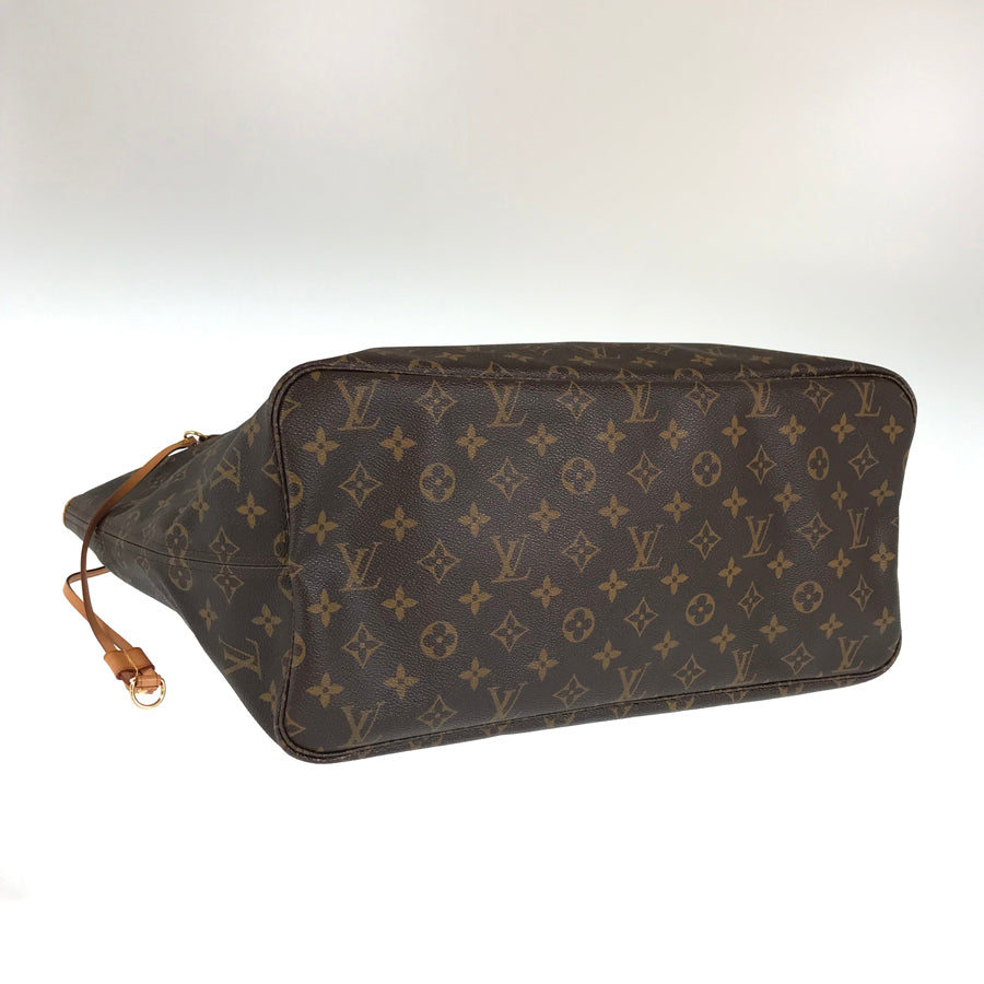 LOUIS VUITTON Monogram Neverfull GM Tote Bag