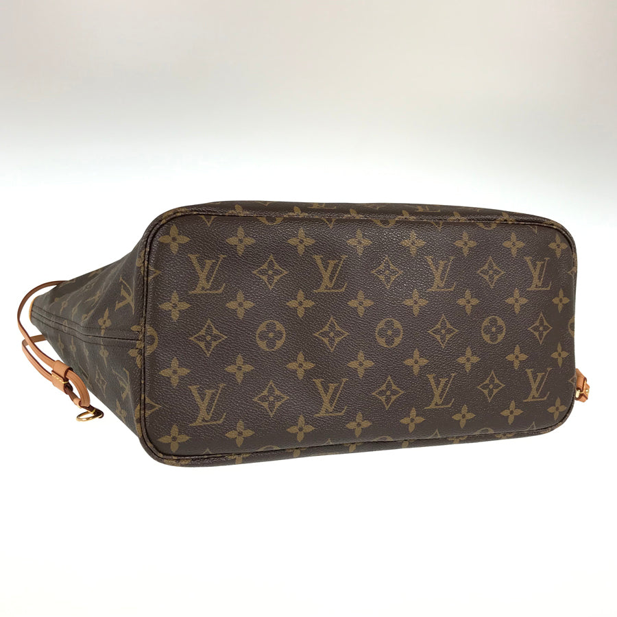 LOUIS VUITTON Monogram Neverfull MM Tote Bag