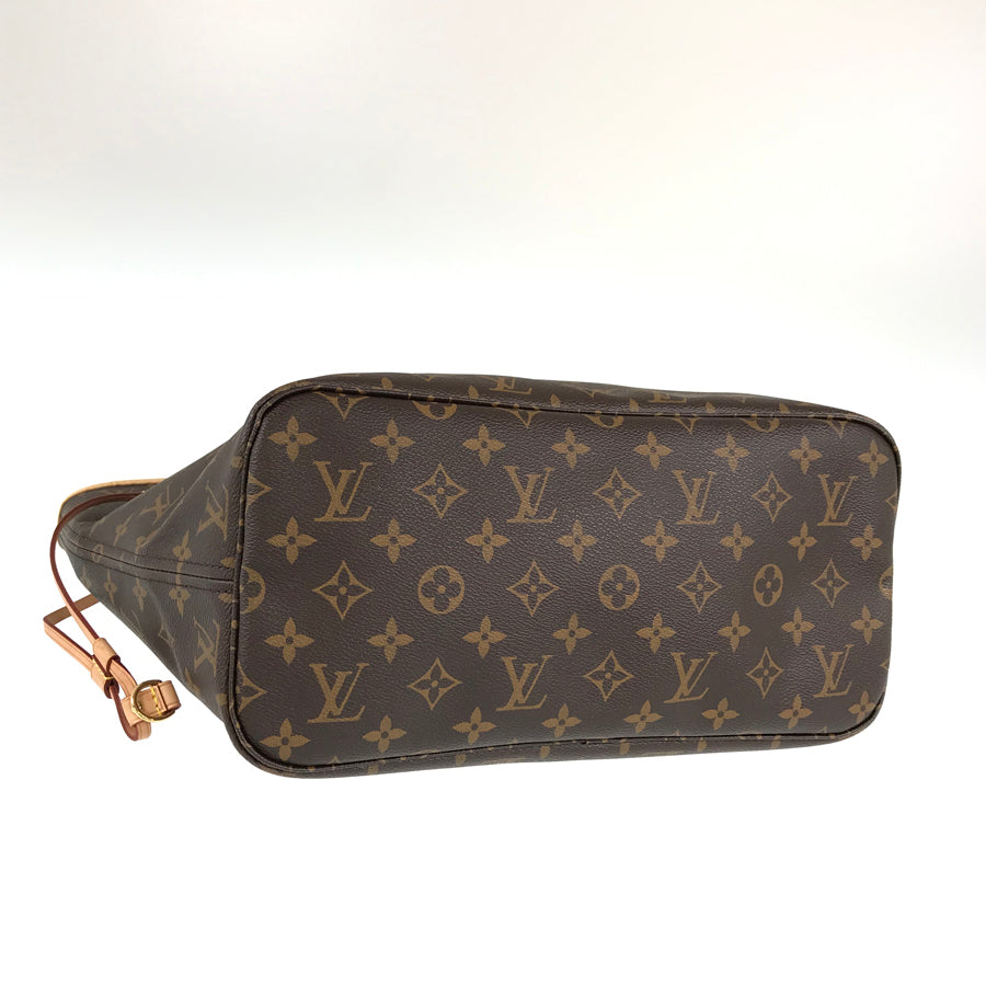 LOUIS VUITTON Monogram Neverfull MM Tote Bag