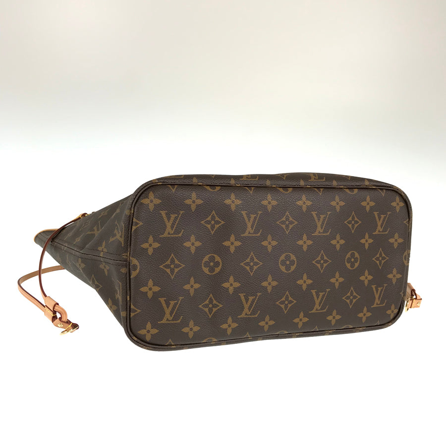 LOUIS VUITTON Monogram Neverfull MM Tote Bag