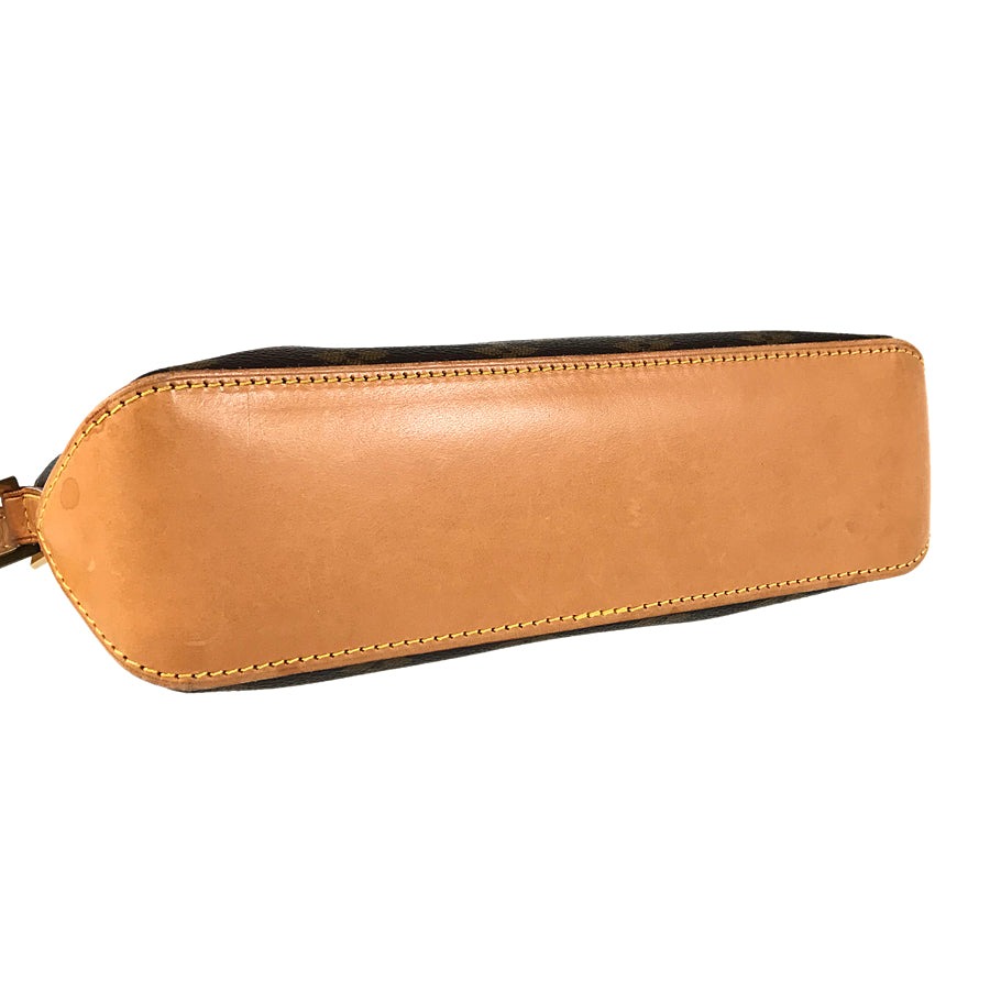 LOUIS VUITTON Monogram Trotter M51240 Shoulder bag