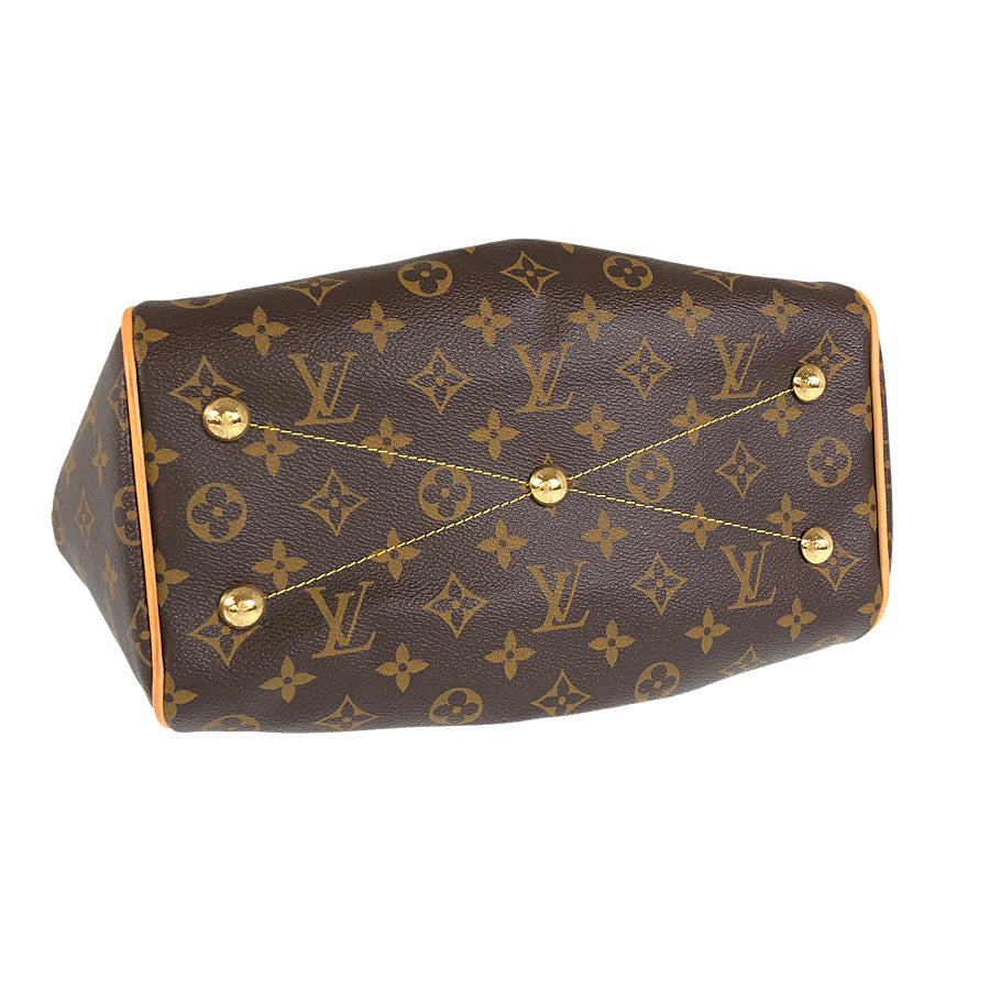 LOUIS VUITTON Handbag