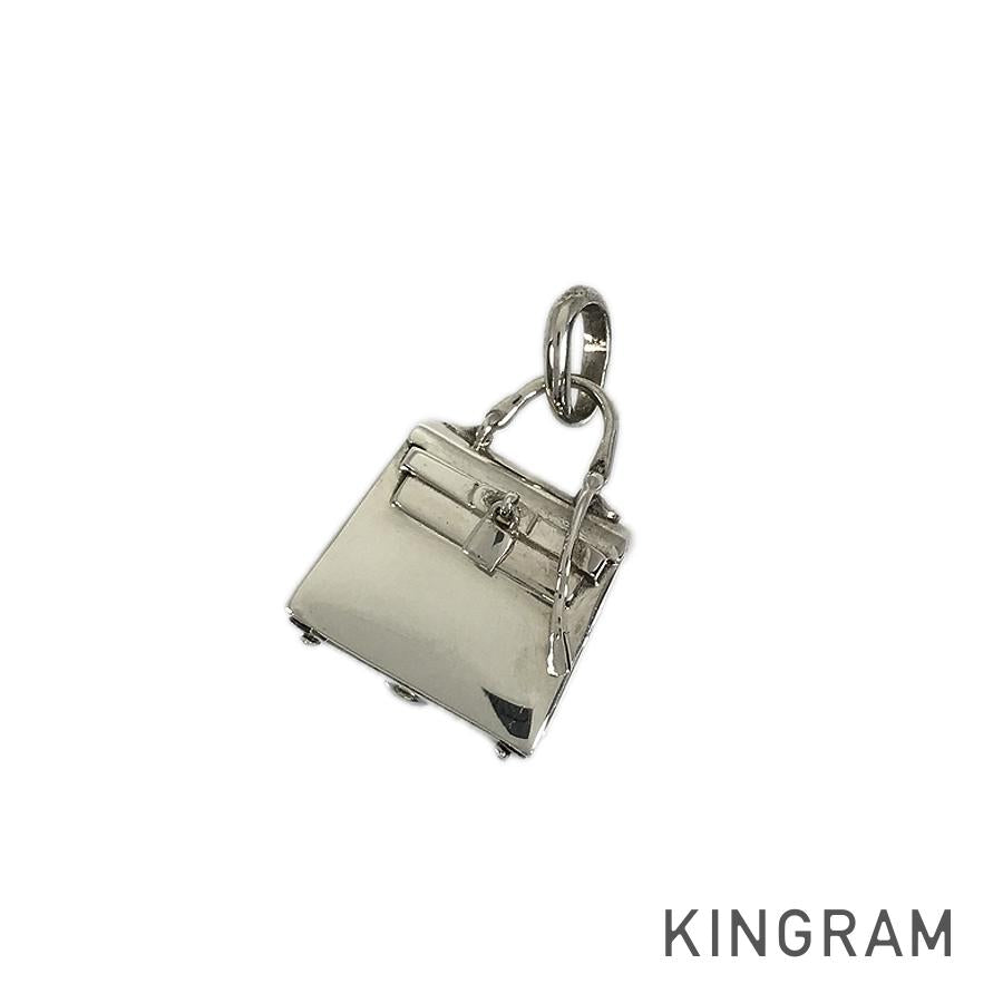 HERMES Amulet Kelly Pendant top