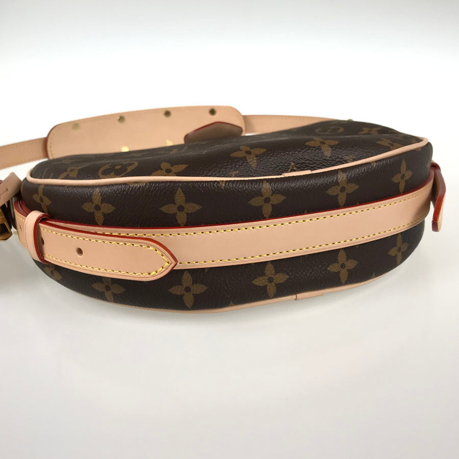 LOUIS VUITTON Monogram Croissant M46828 Shoulder bag