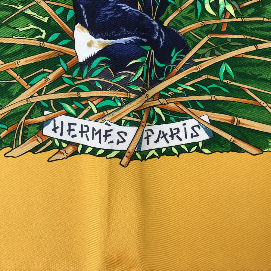 HERMES Carre 90 Women's Scarf