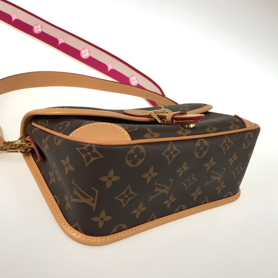 LOUIS VUITTON Monogram Diane NM PM M46049 Shoulder bag