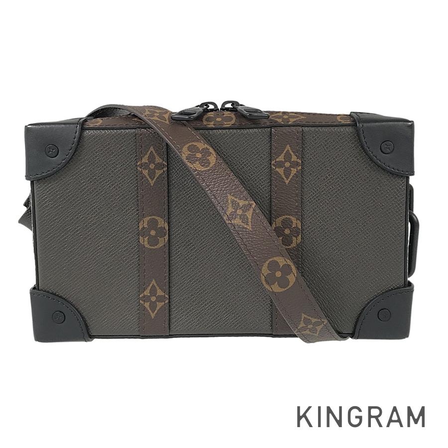 LOUIS VUITTON Taiga Monogram Soft Trunk Wallet M30697 Shoulder bag