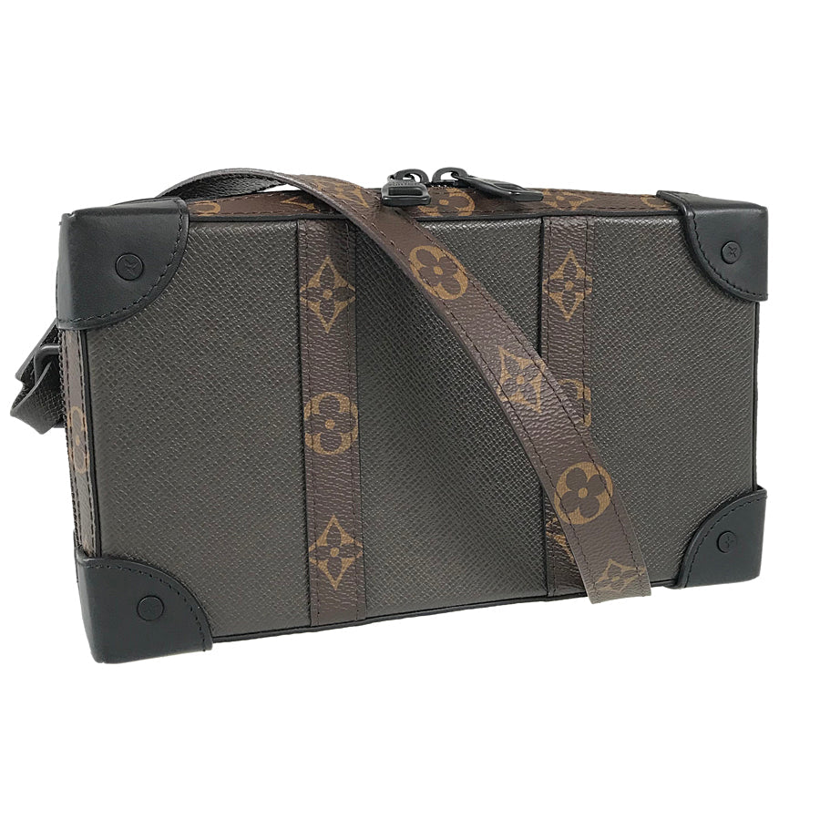 LOUIS VUITTON Taiga Monogram Soft Trunk Wallet M30697 Shoulder bag
