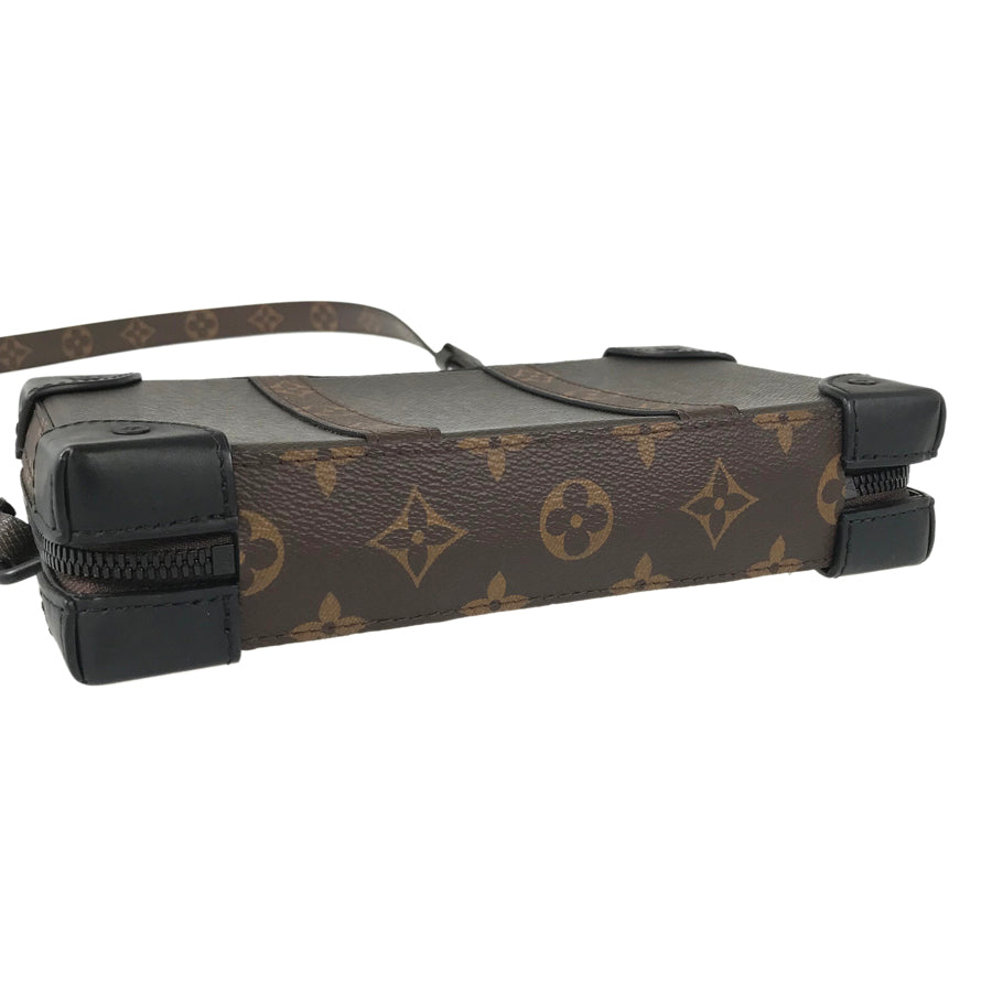 LOUIS VUITTON Taiga Monogram Soft Trunk Wallet M30697 Shoulder bag