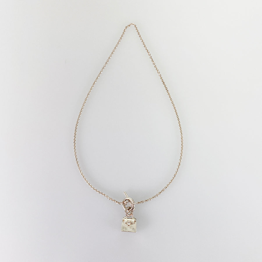 HERMES Amulettes Kelly Necklace