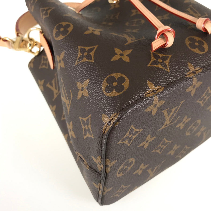 LOUIS VUITTON Monogram Neo Noe BB M46581 Hand bag