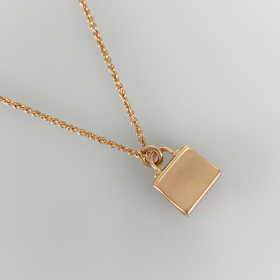 HERMES Kelly Necklace