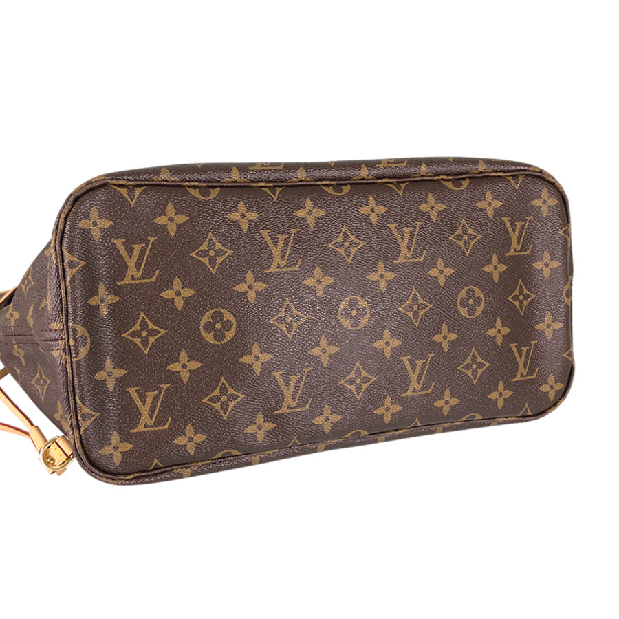 LOUIS VUITTON Monogram Neverfull MM Tote Bag