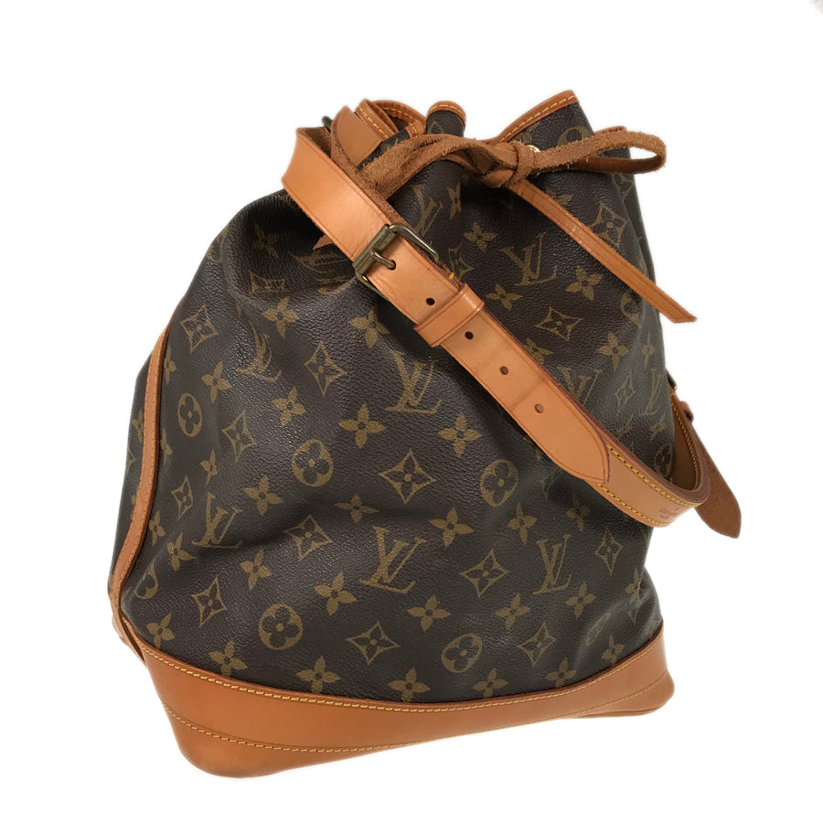 LOUIS VUITTON Monogram Noe M42224 Shoulder bag