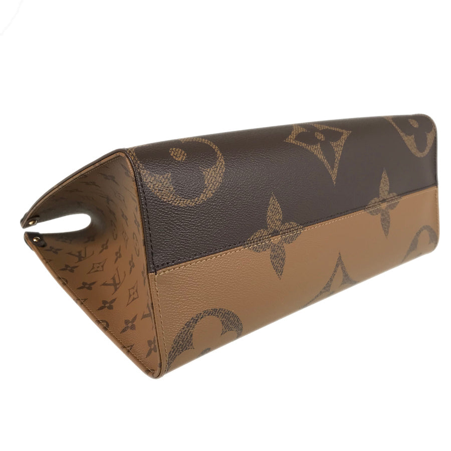 LOUIS VUITTON Monogram Giant Monogram Reverse Giant On The Go MM M45321 Tote bag