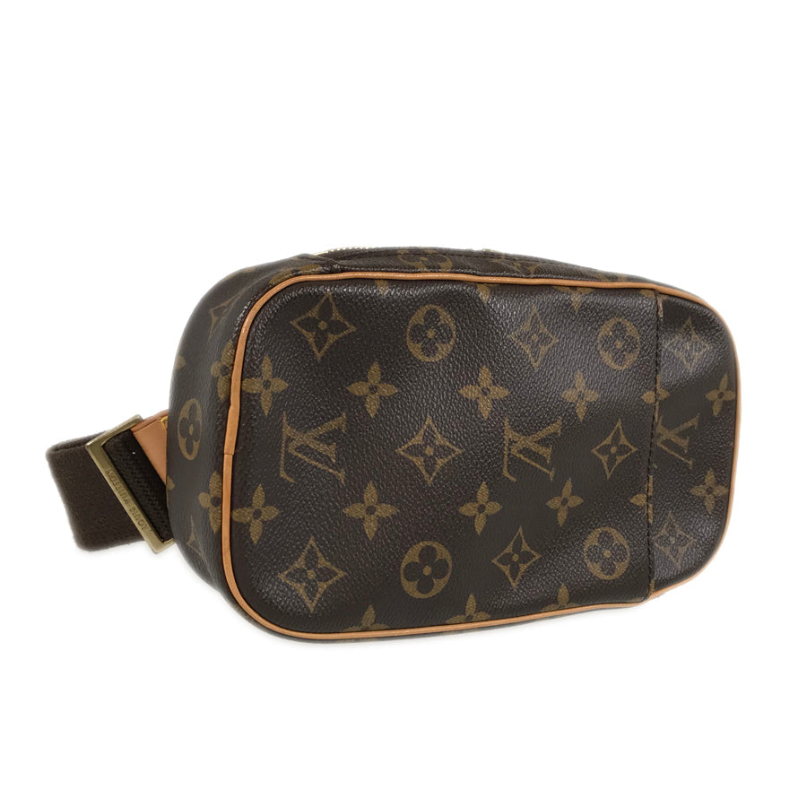 LOUIS VUITTON Monogram Pochette Gange M51870 Sling bag