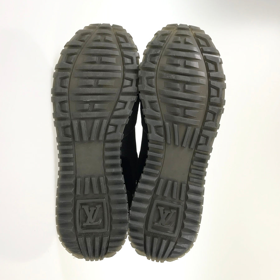 LOUIS VUITTON Monogram Run away 1A3CW1 Women's Sneakers