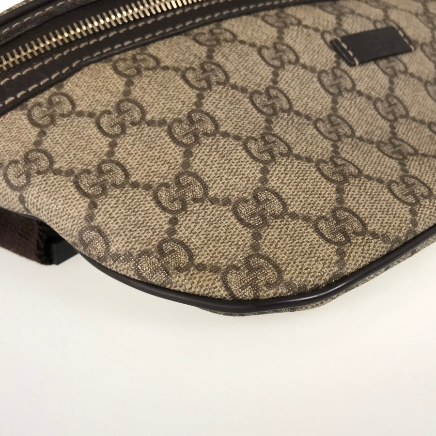 GUCCI GG Supreme 233269 Sling bag