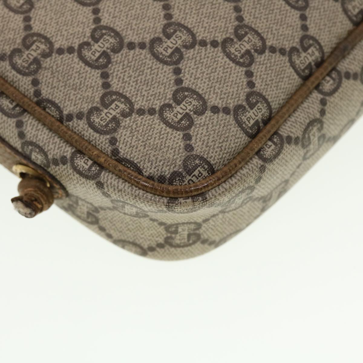 GUCCI GG Plus Canvas Shoulder Bag PVC Leather Beige  th3681