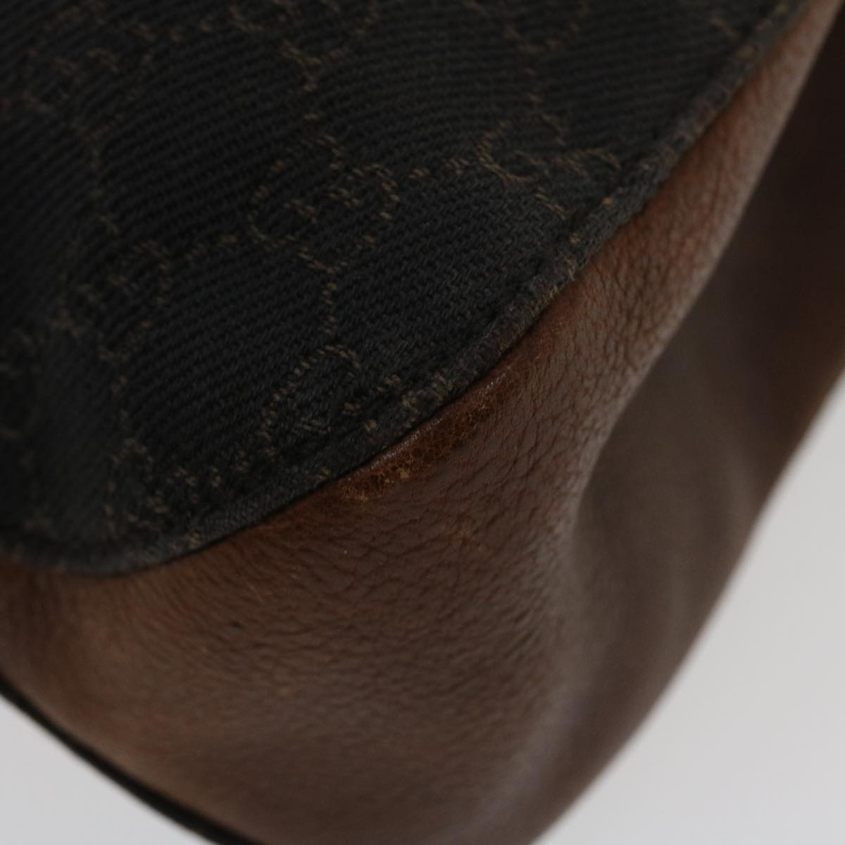 GUCCI GG Canvas Shoulder Bag Brown 101975  ti848