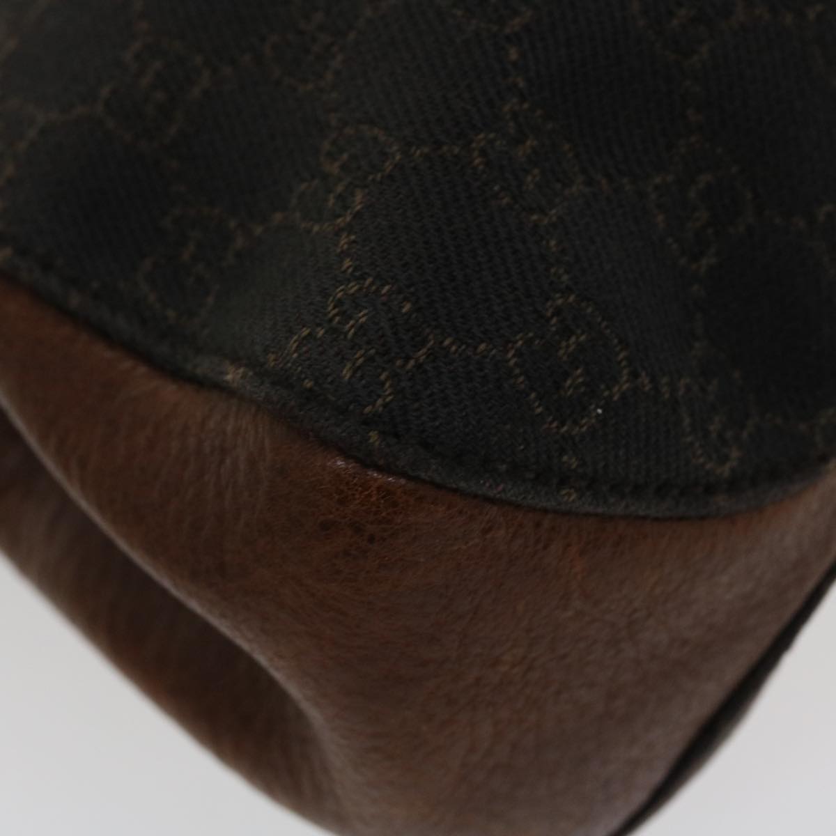 GUCCI GG Canvas Shoulder Bag Brown 101975  ti848